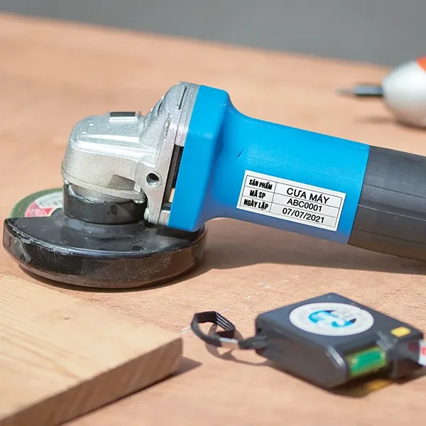 băng in chịu nhiệt dán trên dụng cụ