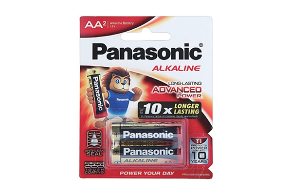 Vỉ 2 viên pin Panasonic Alkaline AA 1.5V chính hãng với biểu tượng sư tử mạnh mẽ