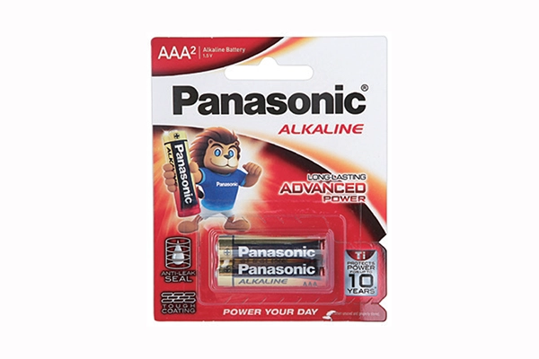 Vỉ 2 viên pin Panasonic Alkaline AAA 1.5V chính hãng với biểu tượng sư tử
