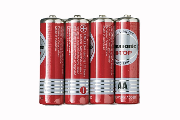 Màng 4 viên pin Panasonic Hi-Top AA 1.5V chính hãng